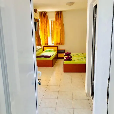 Къща За Гости Прохлада, 3 И 4 Етаж Guest house